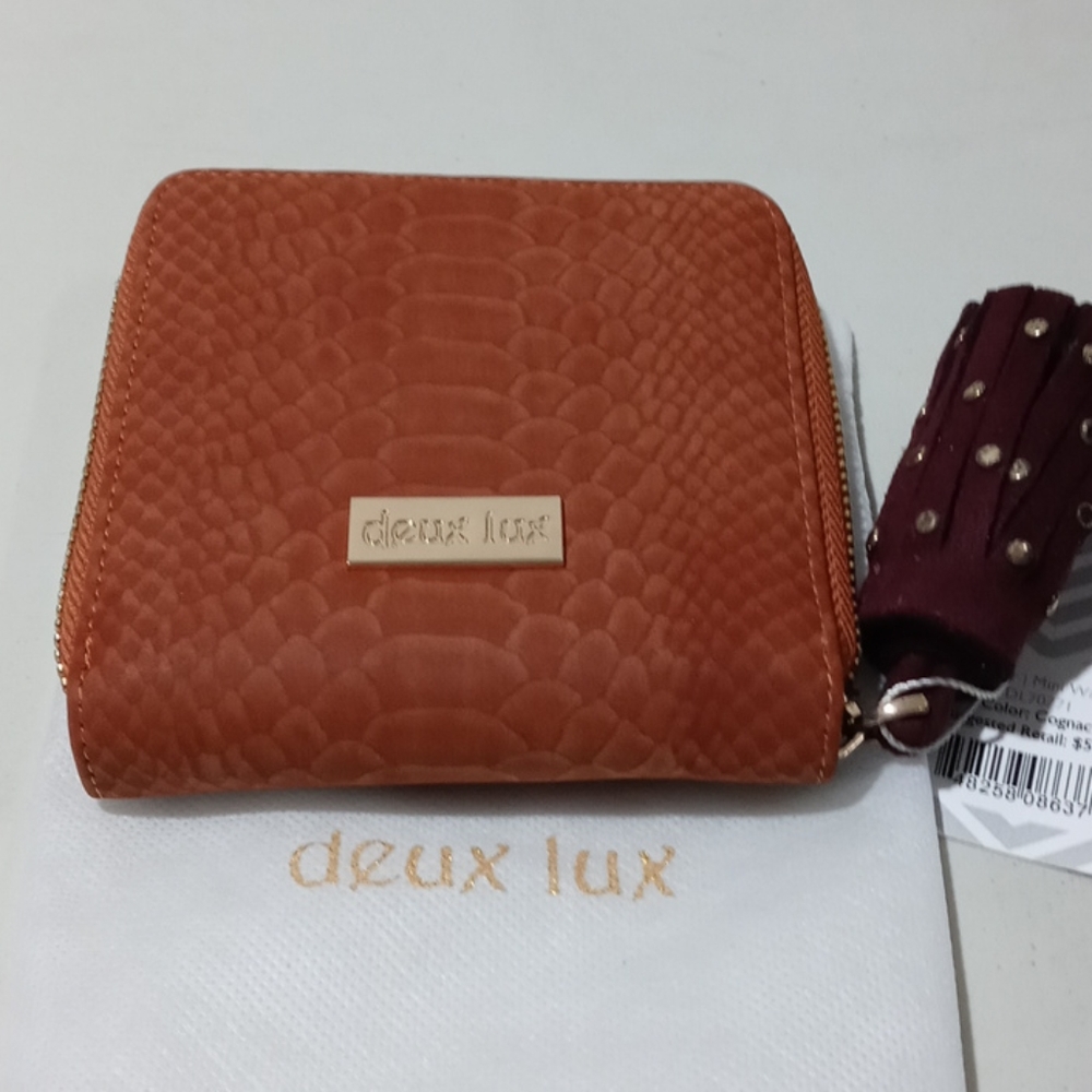 Deux Lux Wallet